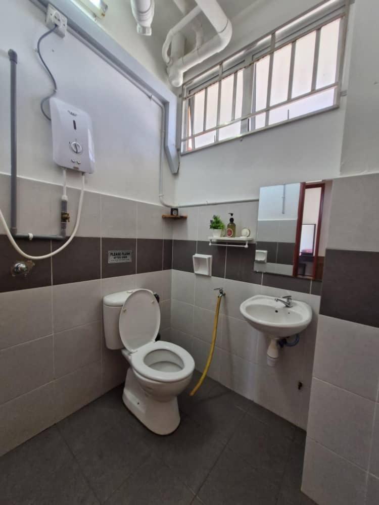 Anggerik Camelia Homestay Apartment Ladang Tok Pelam Kuala Terengganu Exterior foto